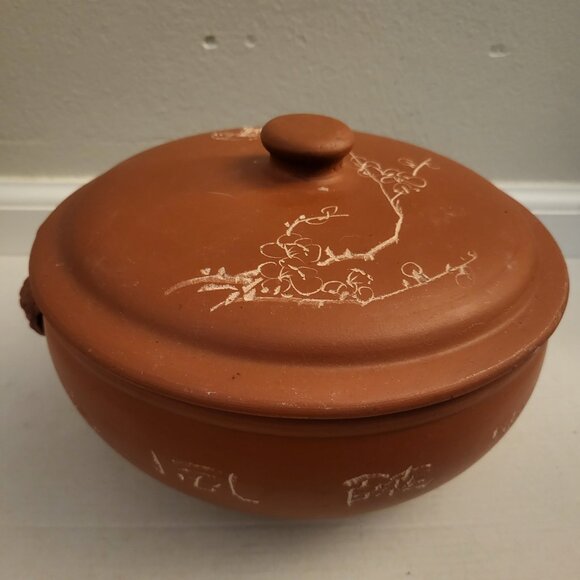 Yunnan Province Red Clay Cooking Vessel Etched Owl Chinese Symbols - Picture 8 of 11